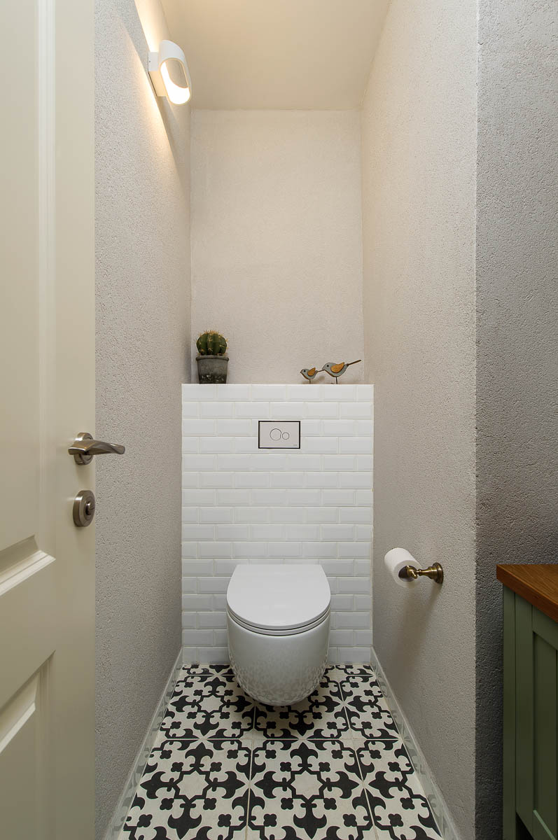 תכנון ועיצוב פנים חדרי אמבטיה ושירותים בדירה ביהוד 8